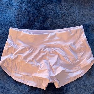 LULULEMON Speed up short